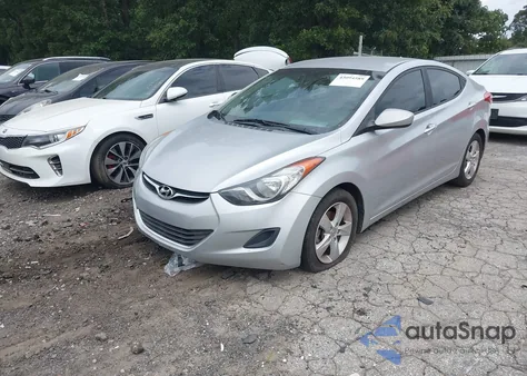 2013 Hyundai Elantra Gls z USA, uszkodzony, nr VIN 5NPDH4AE5DH355797